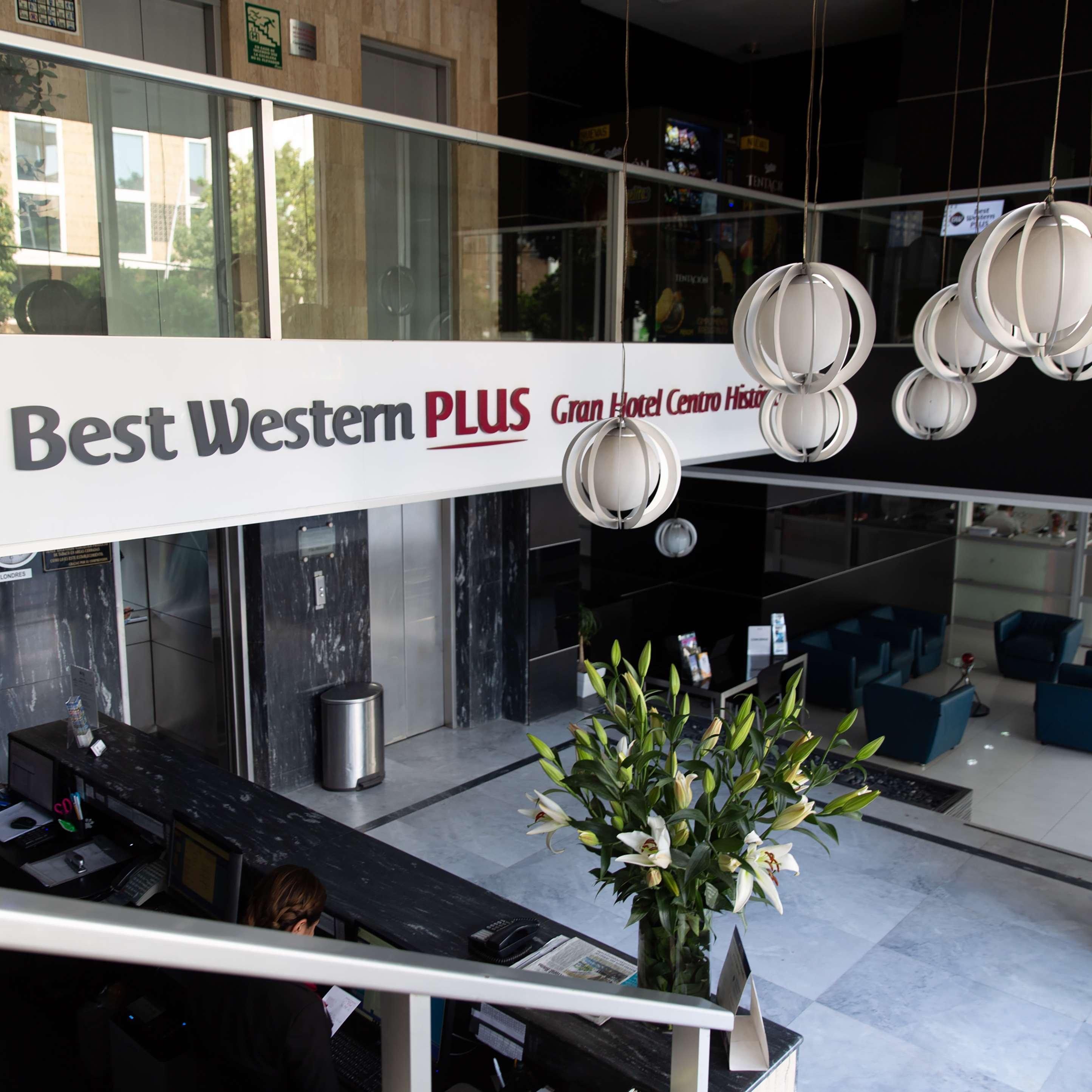 Best Western Plus Gran Hotel Centro Historico Guadalajara Buitenkant foto